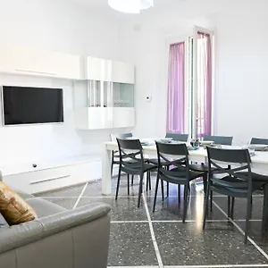 https://rentals-starlight-central-flat-inn.it-tuscanyhotel.com